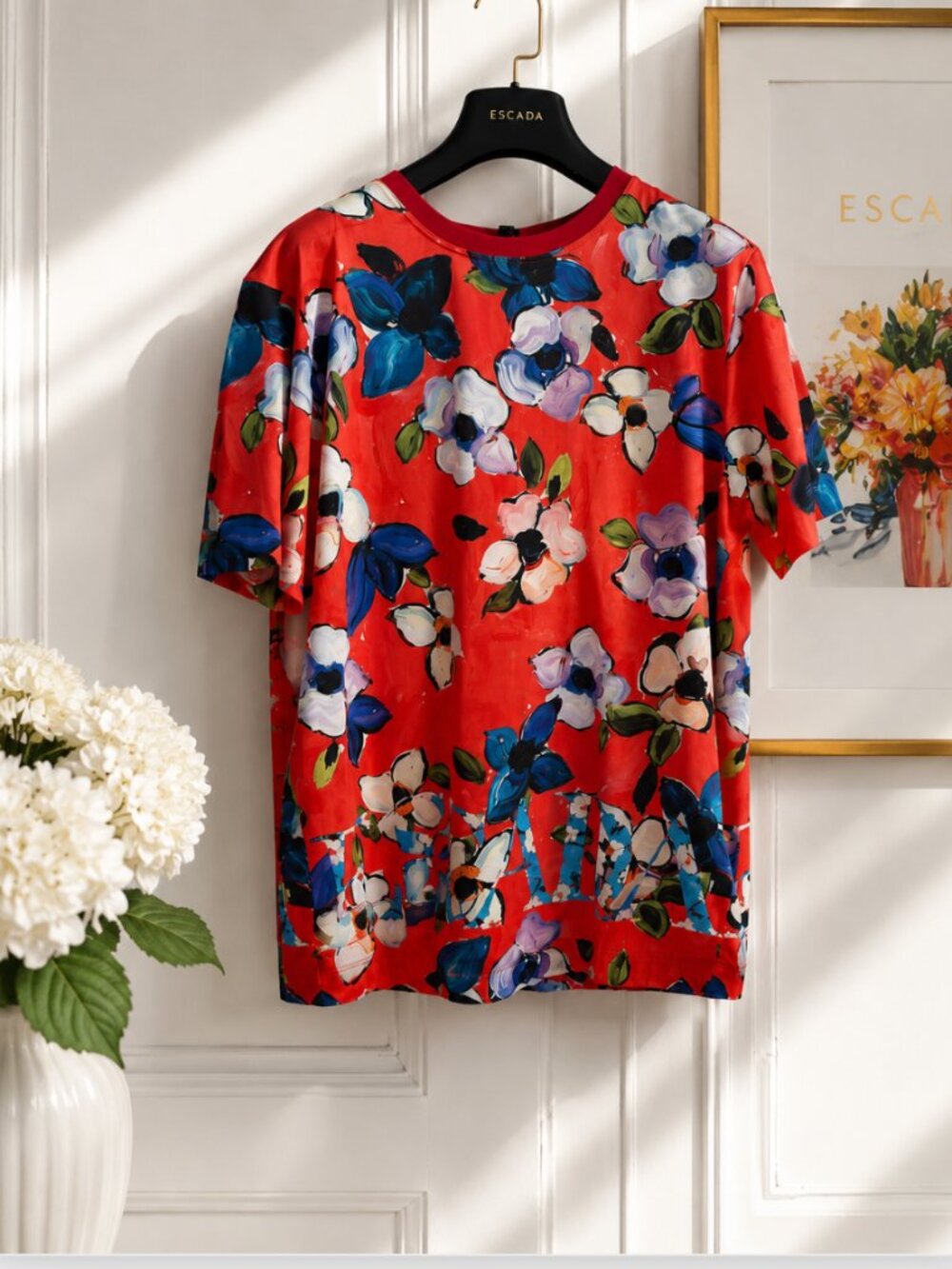 ESCADA Luxury Floral Art Print Red 100% Cotton Top Shirt XS NWT